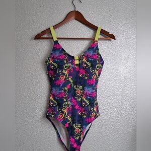 Marika Floral Infuriation Audrina One Piece Swim Suit   Size M (38-40)
